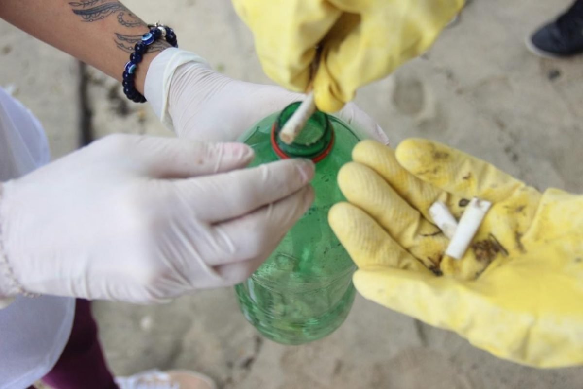 Instituto Supereco e Parceiros convocam voluntários para mutirão de limpeza na Praia do Gonzaga, em Santos, no próximo sábado (7/6)